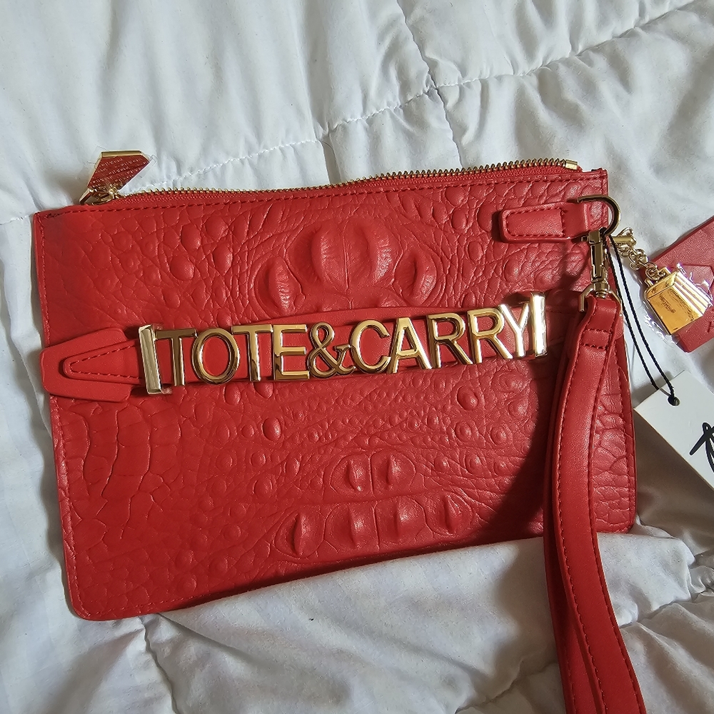 Red Tote&Carry Crocodile clutch
